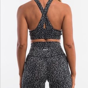 Echt Sports Bra SEPARATE from set